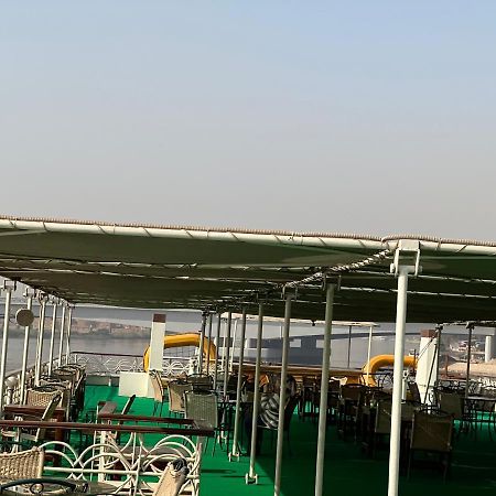 القاهرة Mimi Queen Nile Cruise &Diamondhotel المظهر الخارجي الصورة